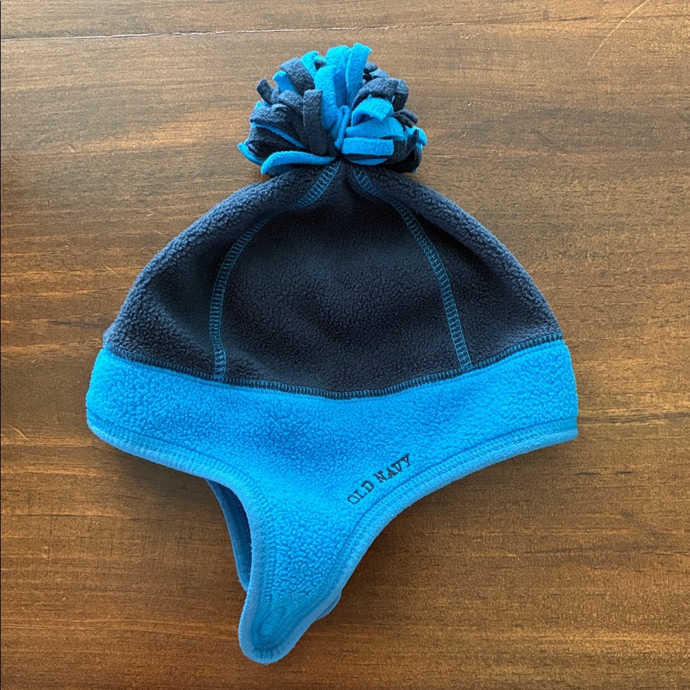Kids toddler Old Navy winter hat with Velcro closure